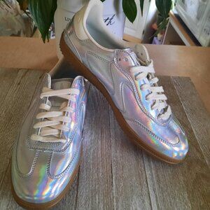 SKECHERS Hotshot Metallic Silver Iridescence Lace-Up Sneakers NWT! - Size 9.5